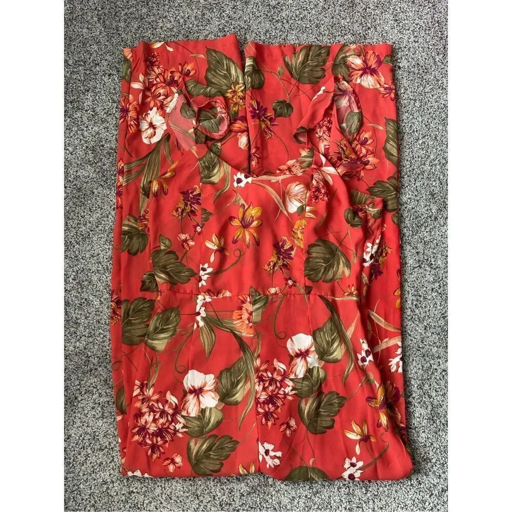 ❤️Xhilaration Floral Jumpsuit